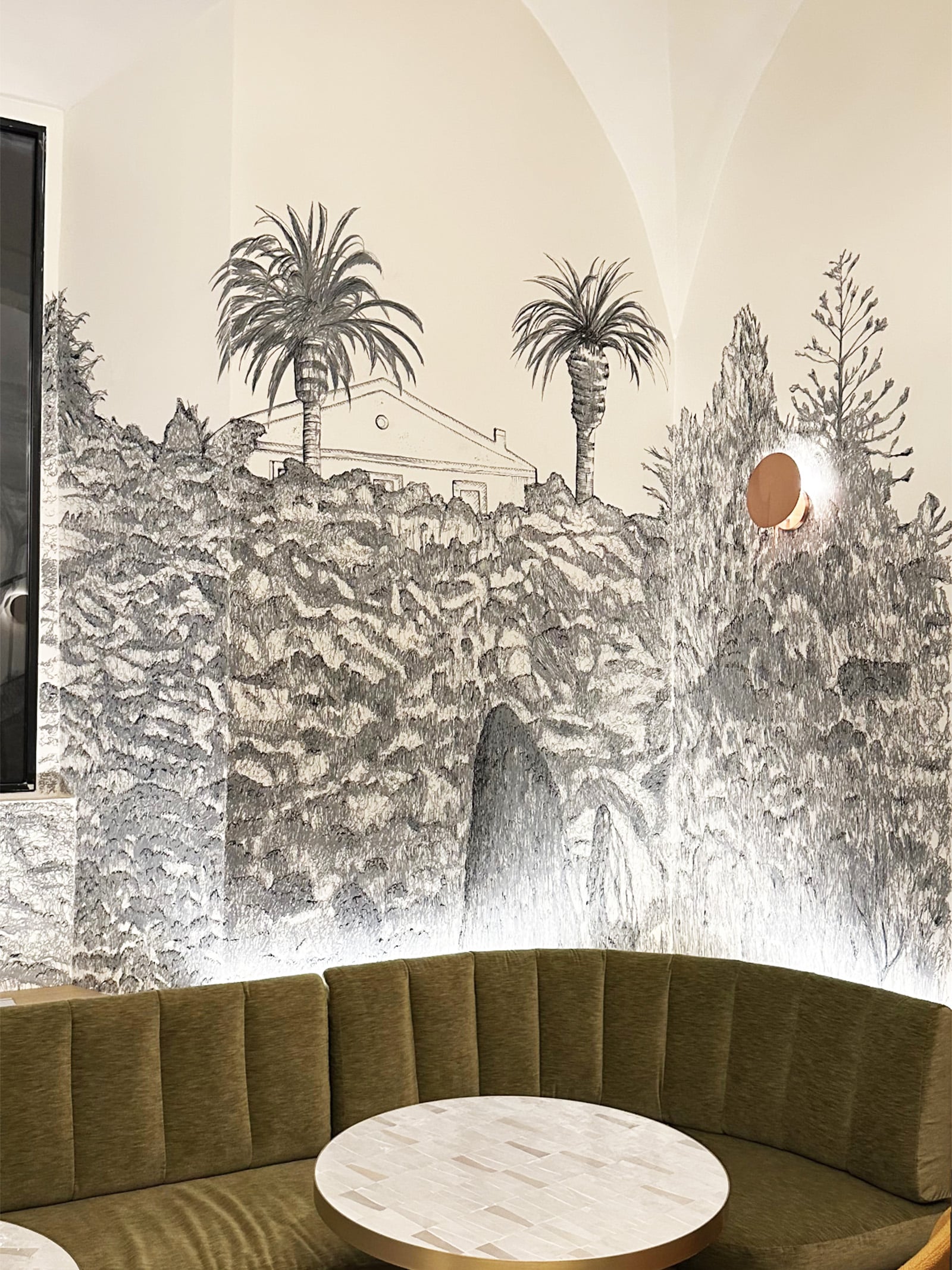 Paisatge mural Las Heras restaurant at Palau Fugit Boutique Hotel by Joana Santamans