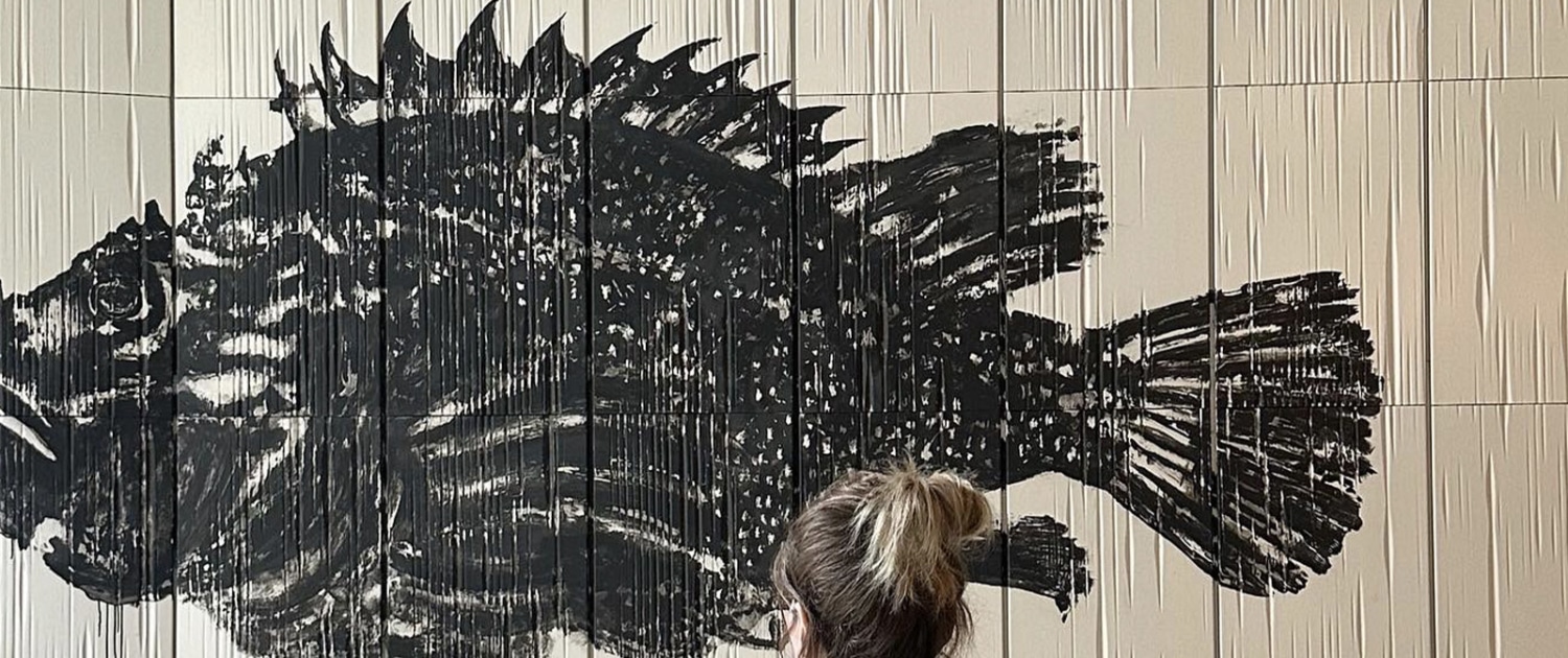 Mural Kintsugui restaurant at Hotel Ohla Eixample Barcelona by Joana Santamans